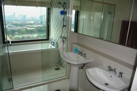Condominio de 3 dormitorios en Bangkok, Tailandia № 66887 - foto 15