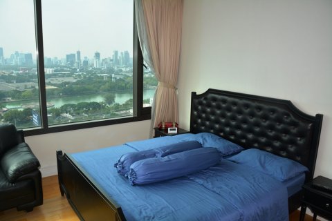 Condominio de 3 dormitorios en Bangkok, Tailandia № 66887 - foto 12