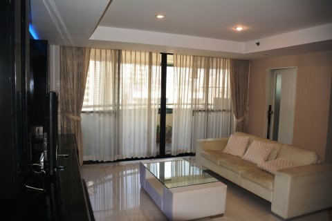 Condominio de 1 dormitorio en Bangkok, Tailandia № 66886 - foto 3