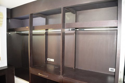 Condominio de 1 dormitorio en Bangkok, Tailandia № 66886 - foto 13
