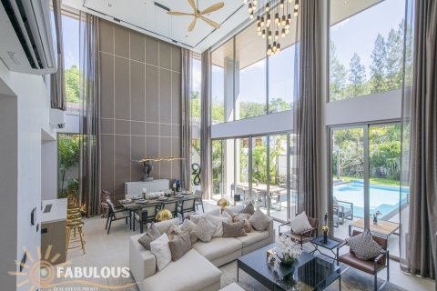 Chalet de 3 dormitorios en Bang Tao, Tailandia № 179829 - foto 3