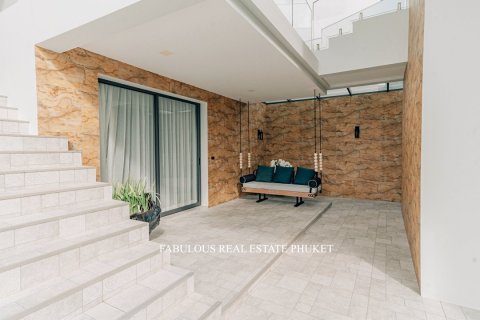 Villa in Kamala, Thailand 6 Schlafzimmer № 179828 - Foto 16
