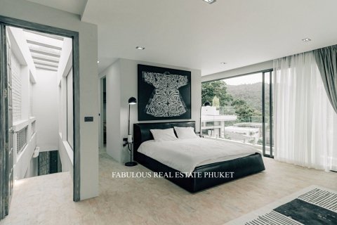 Villa in Kamala, Thailand 6 Schlafzimmer № 179828 - Foto 17