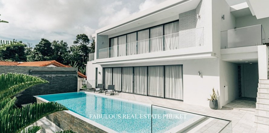 Villa in Kamala, Thailand 6 Schlafzimmer № 179828