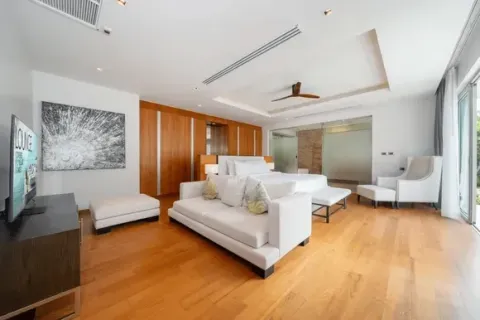 Chalet de 4 dormitorios en Phuket, Tailandia № 159014 - foto 13