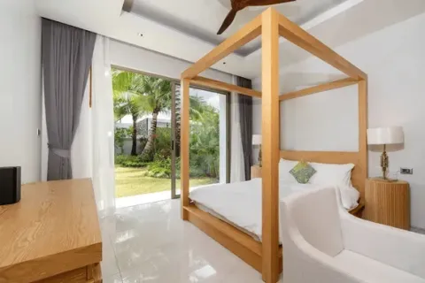 Chalet de 4 dormitorios en Phuket, Tailandia № 159014 - foto 18