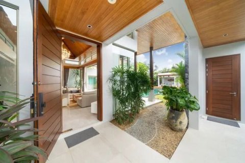 Chalet de 4 dormitorios en Phuket, Tailandia № 159014 - foto 22
