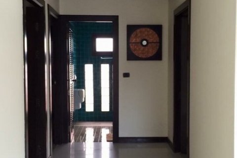 Casa de 3 dormitorios en Pattaya, Tailandia № 54562 - foto 13