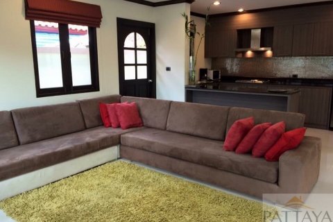 Casa de 3 dormitorios en Pattaya, Tailandia № 54562 - foto 14