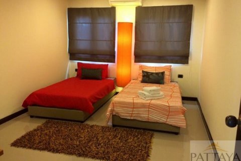 Casa de 3 dormitorios en Pattaya, Tailandia № 54562 - foto 7