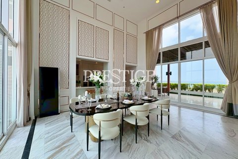 Condominio de 5 dormitorios en Pattaya, Tailandia № 197635 - foto 5