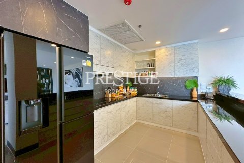 Condominio de 5 dormitorios en Pattaya, Tailandia № 197635 - foto 29