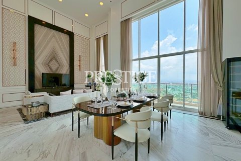 Condominio de 5 dormitorios en Pattaya, Tailandia № 197635 - foto 4