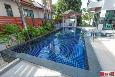 Casa de 3 dormitorios en Chalong, Tailandia № 199563 - foto 4