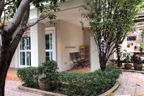 Estudio en Pattaya, Tailandia № 180337 - foto 29