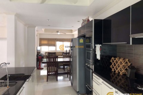 Estudio en Pattaya, Tailandia № 180337 - foto 11