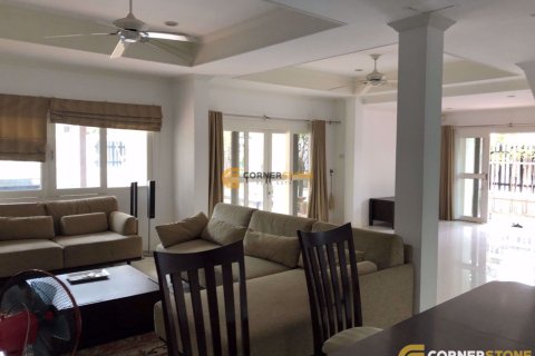 Estudio en Pattaya, Tailandia № 180337 - foto 8