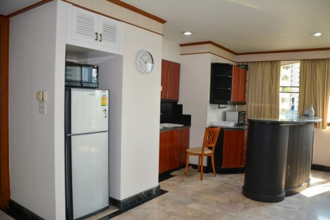 Condominio de 2 dormitorios en Bangkok, Tailandia № 65849 - foto 6