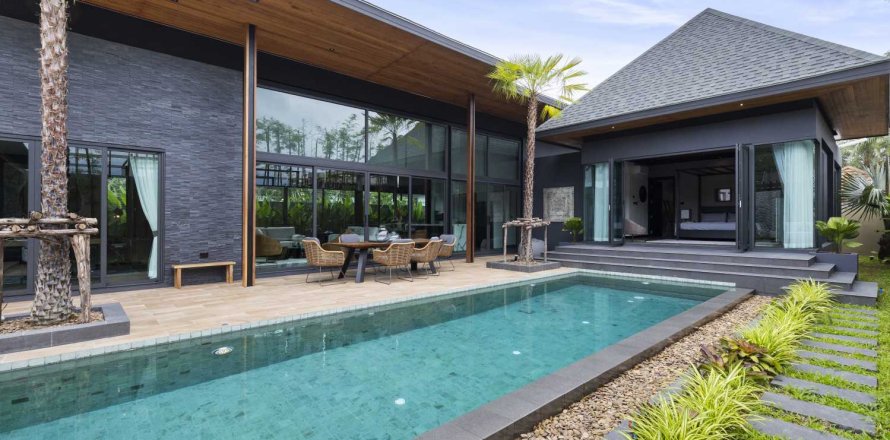 Haus in Rawai, Thailand 4 Schlafzimmer № 153840