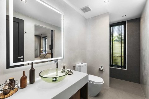 Haus in Rawai, Thailand 4 Schlafzimmer № 153840 - Foto 12