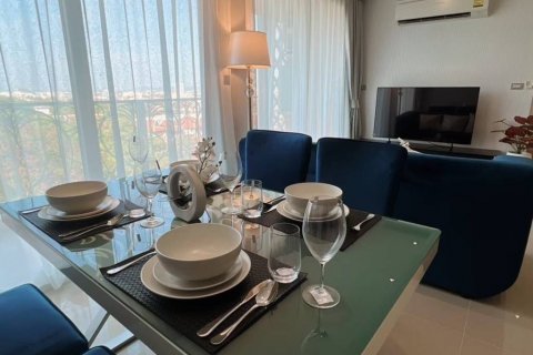 Condominio de 2 dormitorios en Pattaya, Tailandia № 144253 - foto 2