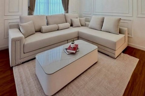 Haus in Pattaya, Thailand 4 Schlafzimmer № 144254 - Foto 3
