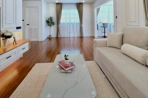 Haus in Pattaya, Thailand 4 Schlafzimmer № 144254 - Foto 4
