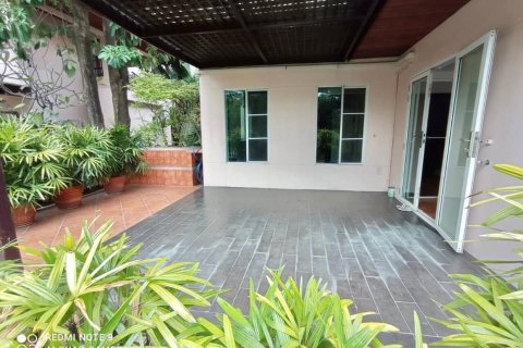 Casa de 4 dormitorios en Bangkok, Tailandia № 157527 - foto 14