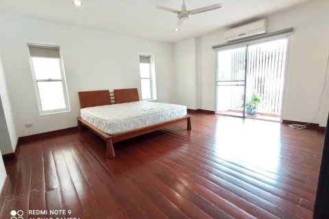 Casa de 4 dormitorios en Bangkok, Tailandia № 157527 - foto 13