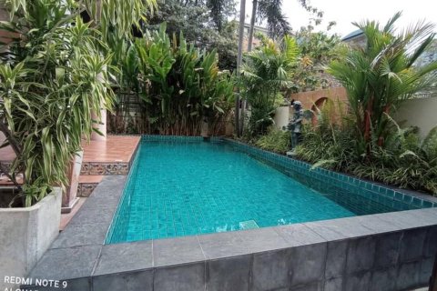 Casa de 4 dormitorios en Bangkok, Tailandia № 157527 - foto 23