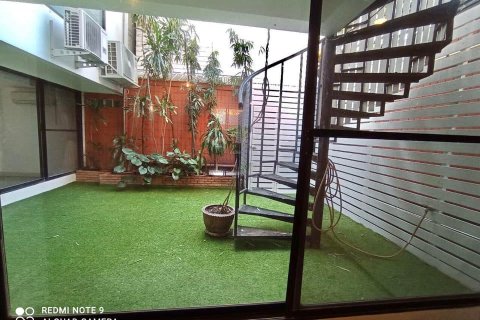 Haus in Bangkok, Thailand 6 Schlafzimmer № 157529 - Foto 17
