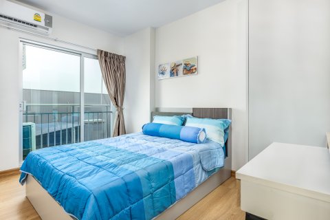 Condominio de 2 dormitorios en Pattaya, Tailandia № 157531 - foto 2