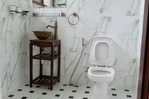 Haus in Bangkok, Thailand 3 Schlafzimmer № 157526 - Foto 4
