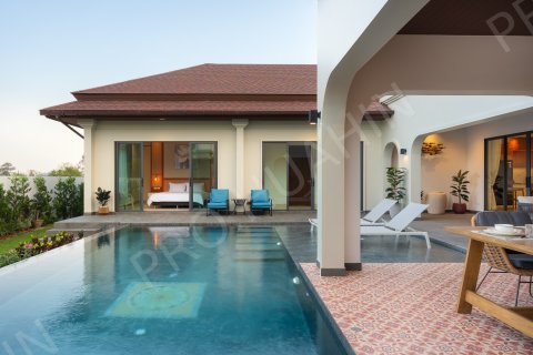 Chalet de 3 dormitorios en Hua Hin, Tailandia № 194771 - foto 23