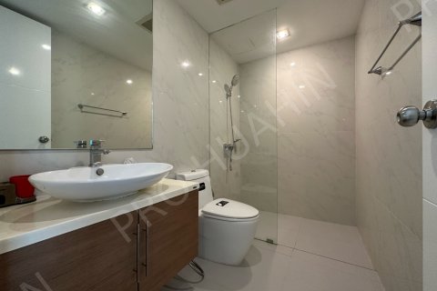 Apartamento de 3 dormitorios en Hua Hin, Tailandia № 194773 - foto 3
