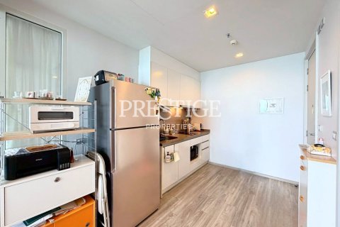 Condo in Pattaya, Thailand, 2 bedrooms № 197910 - photo 8