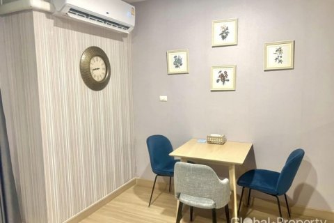 Condominio de 2 dormitorios en Pattaya, Tailandia № 115435 - foto 9