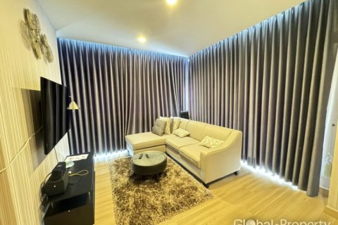 Condominio de 2 dormitorios en Pattaya, Tailandia № 115435 - foto 3