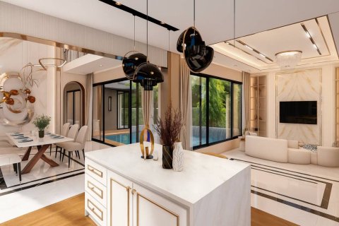 Chalet de 8 dormitorios en Pattaya, Tailandia № 152549 - foto 5