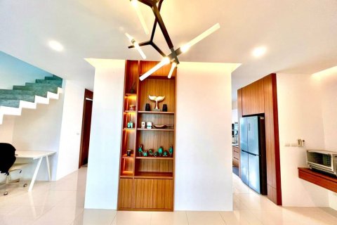 Chalet de 2 dormitorios en Phuket, Tailandia № 152551 - foto 9
