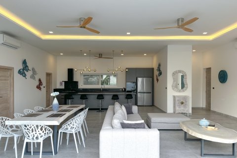 Casa de 9 dormitorios en Ko Samui, Tailandia № 152546 - foto 7