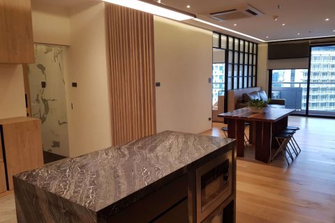 Condominio de 2 dormitorios en Bang Rak, Bangkok, Tailandia № 56190 - foto 11