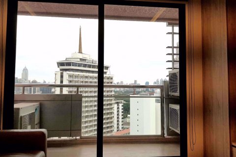 Condominio de 2 dormitorios en Bang Rak, Bangkok, Tailandia № 56190 - foto 4