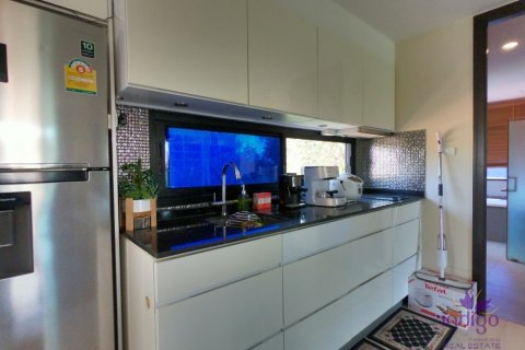 Condo in Chiang Mai, Thailand, 2 bedrooms  № 200391 - photo 5