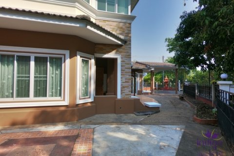 Haus in Chiang Mai, Thailand 5 Schlafzimmer № 200386 - Foto 3
