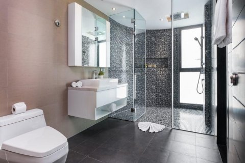 Estudio en el condominio en Kathu, Tailandia № 137519 - foto 8