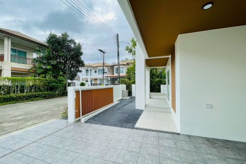 บ้านในป่าคลอก, ประเทศไทย 3 ห้องนอน № 137518 - รูปถ่าย 18