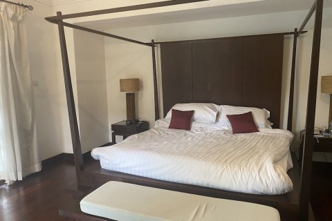 Casa de 3 dormitorios en Ko Samui, Tailandia № 65490 - foto 17