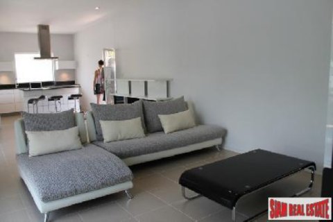 Chalet de 2 dormitorios en Hua Hin, Tailandia № 203971 - foto 3