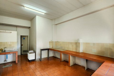 Almacén 1550 m2 en Chiang Mai, Tailandia № 122795 - foto 10